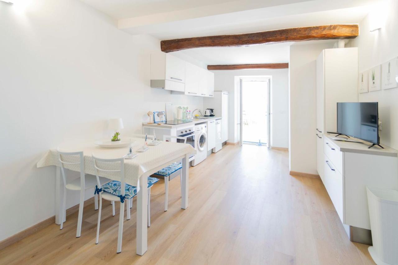Апартаменти 105 - La Casa Di Jacopo, Fronte E Vista Mare In Centro A Riva Trigoso, 20 Metri Dalla Spiaggia Сестрі-Леванте Екстер'єр фото