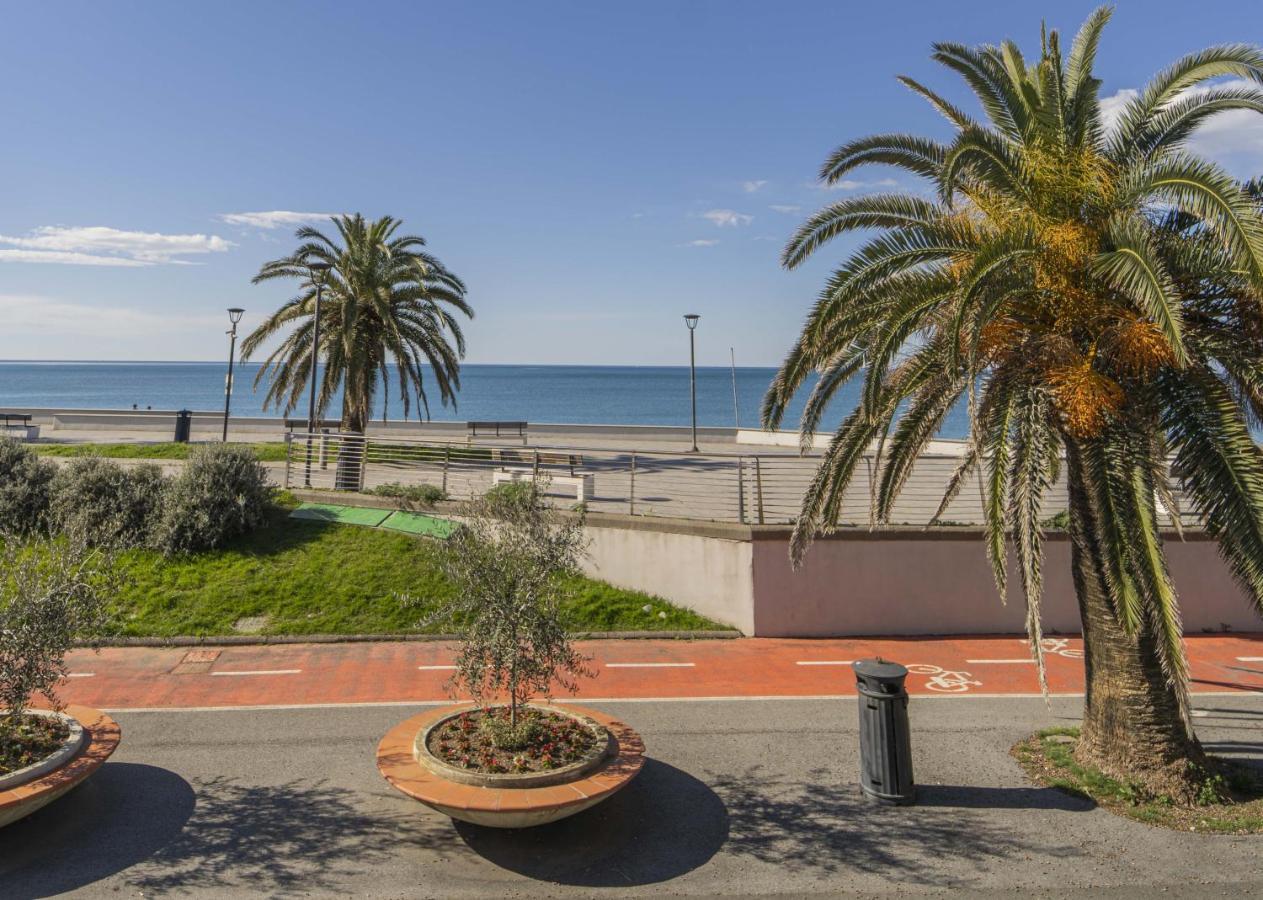 Апартаменти 105 - La Casa Di Jacopo, Fronte E Vista Mare In Centro A Riva Trigoso, 20 Metri Dalla Spiaggia Сестрі-Леванте Екстер'єр фото